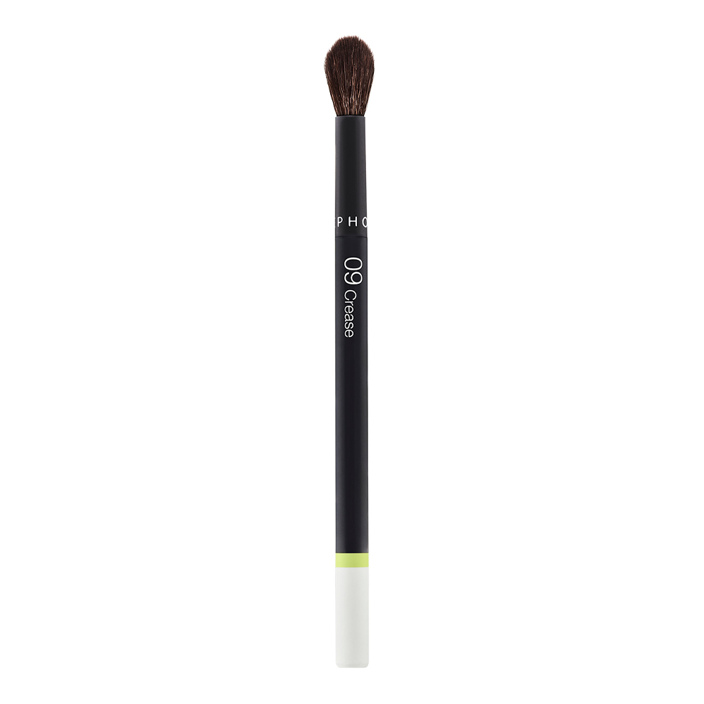 Essential Crease Brush 09
