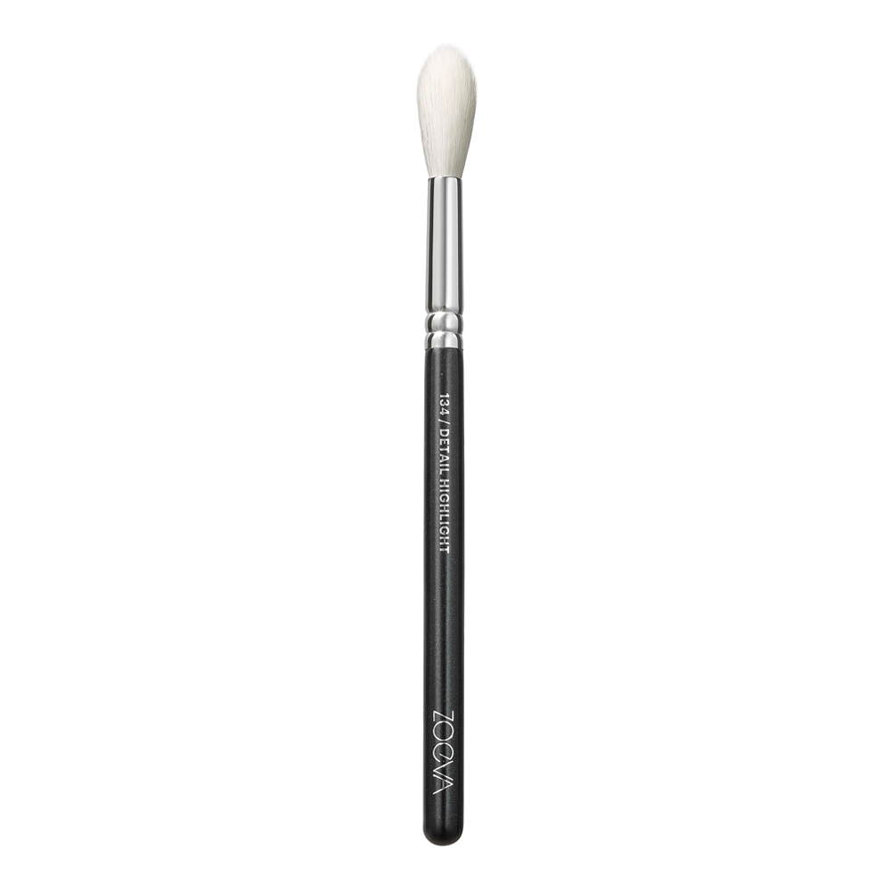 134 Detail Highlight Brush - Exclusive For Sephora Online