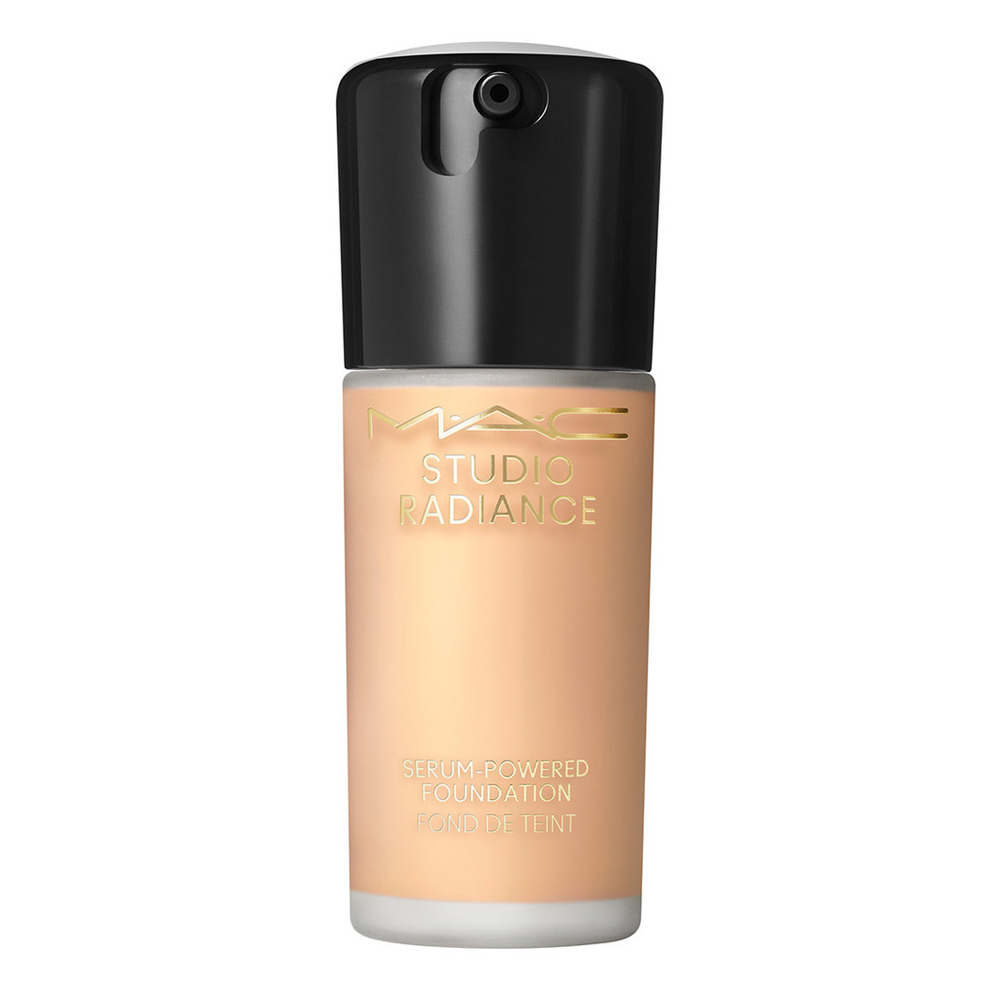 Studio Radiance Serum-Powered Foundation